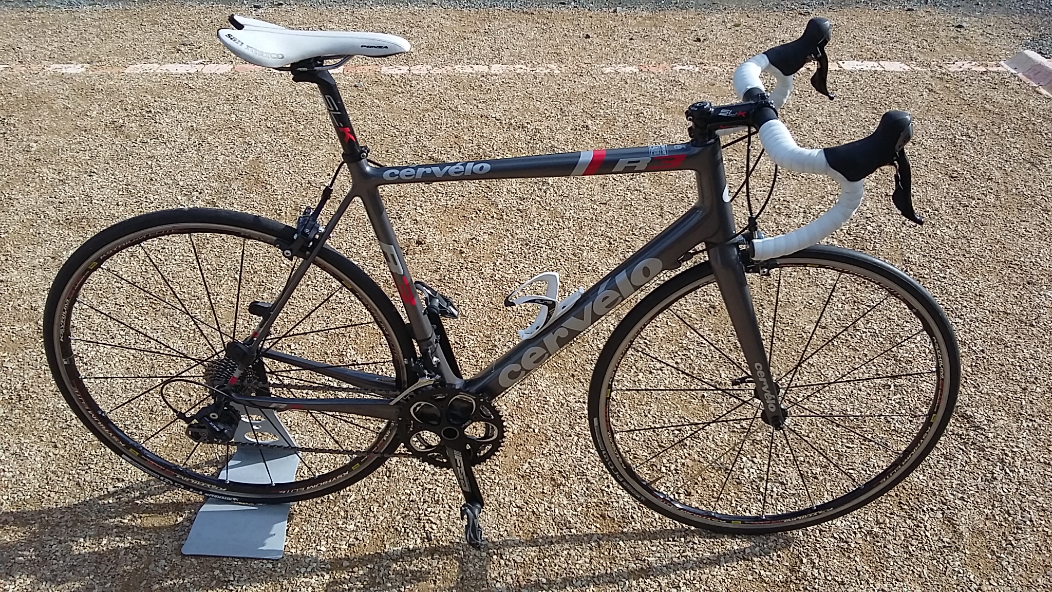 cervelo r3 shimano 105